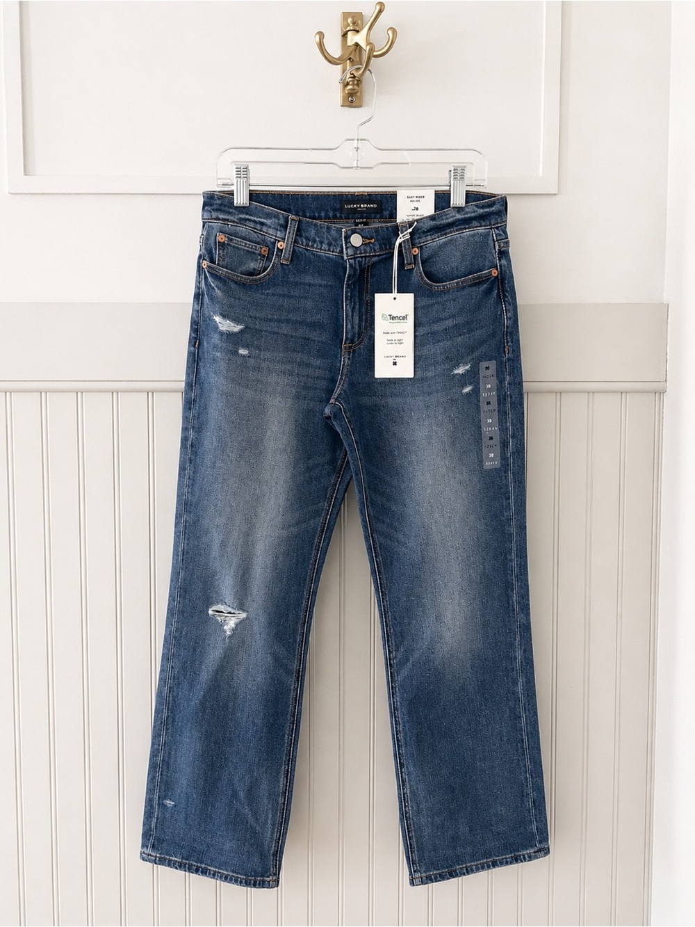 Lucky Brand Women's Straight Leg Jeans in Medium Blue Wash